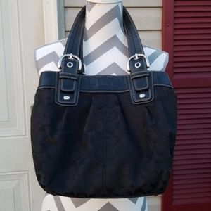 Authentic Coach purse!!